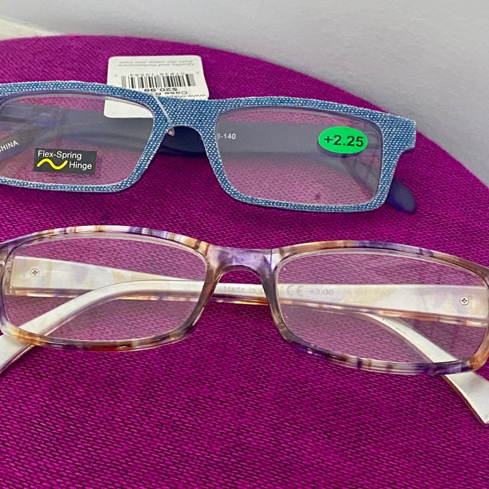 Reading Glasses2.25 and 3.0 magnification